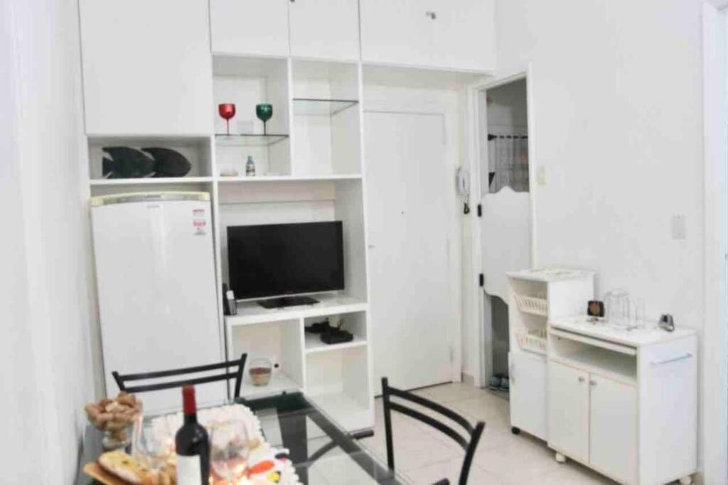 Apartamento Encantador Em Copacabana